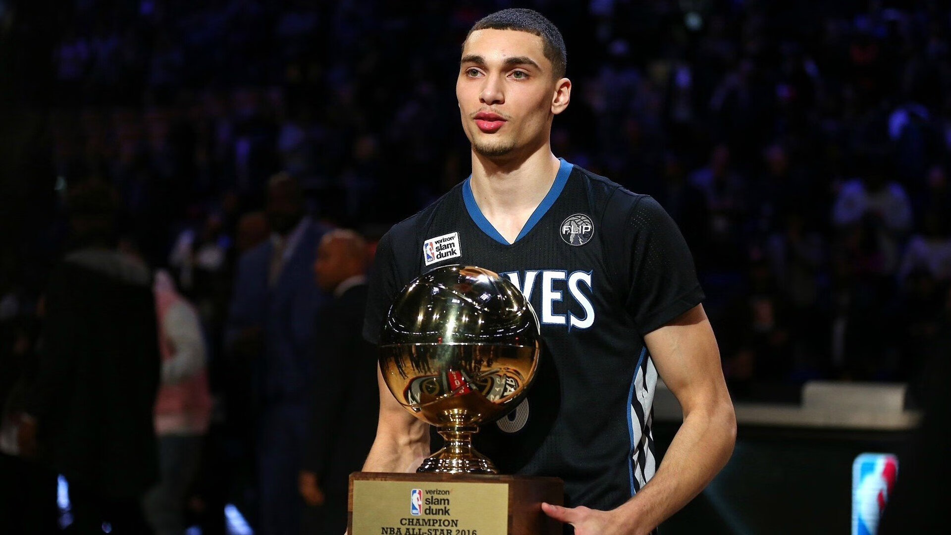 《从零到英雄:新手玩家的电竞成长之路》,从0到英雄